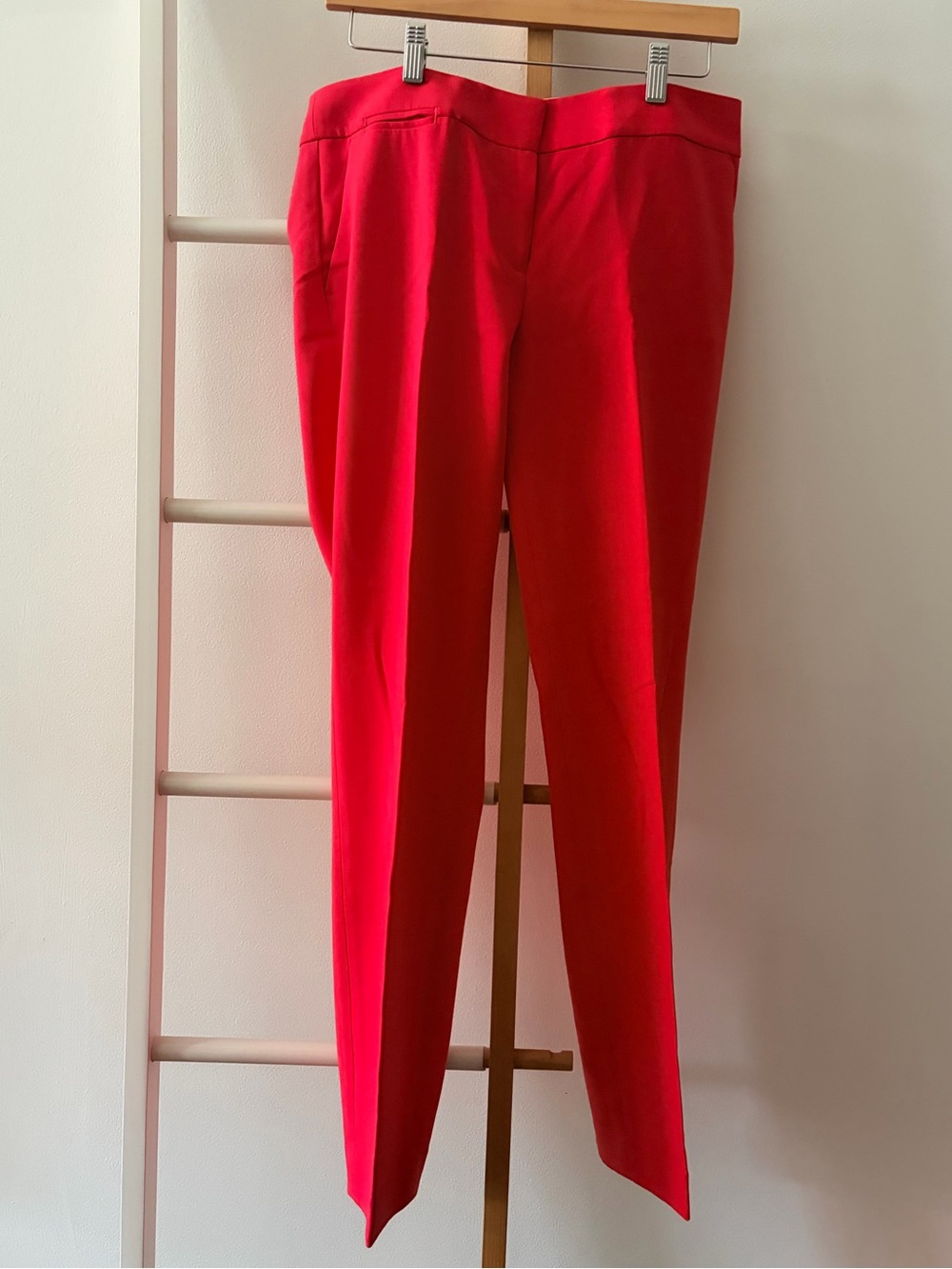 Women’s Slim Dress Pants in Red